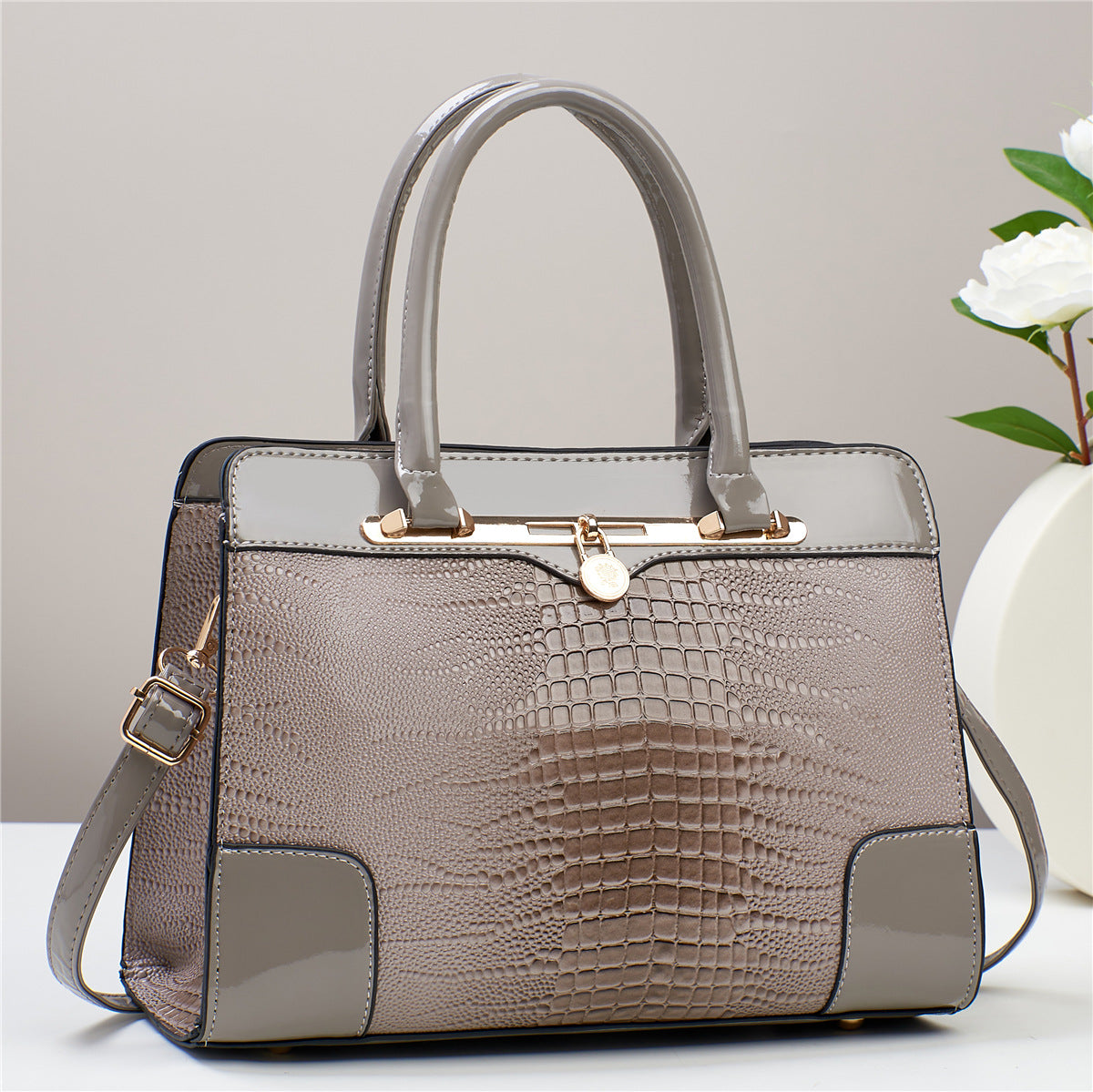 2025 Solène™ Luxury Crocodile-Embossed PU Leather Handbag