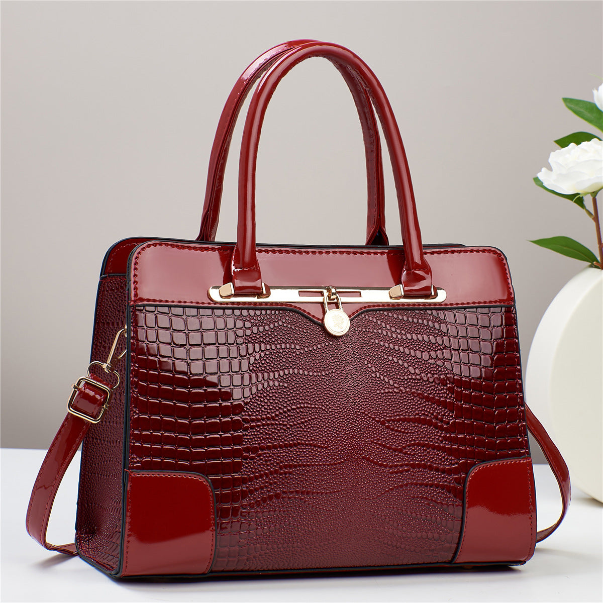 2025 Solène™ Luxury Crocodile-Embossed PU Leather Handbag